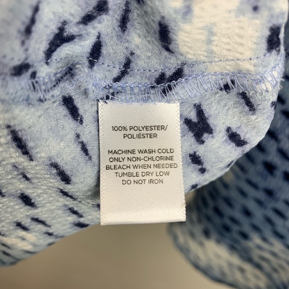 Lou & Grey Blue Polka Dotted Tank w/bow sz M - Picture 5 of 6